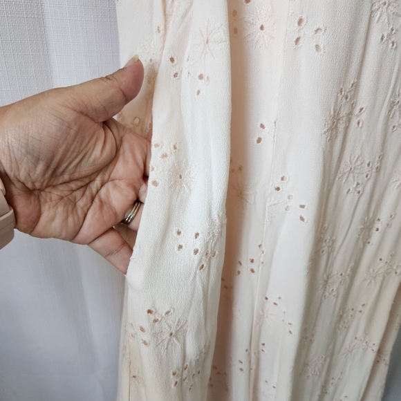 Torrid Light Pink Cami Dress Size 1X - Picture 7 of 8